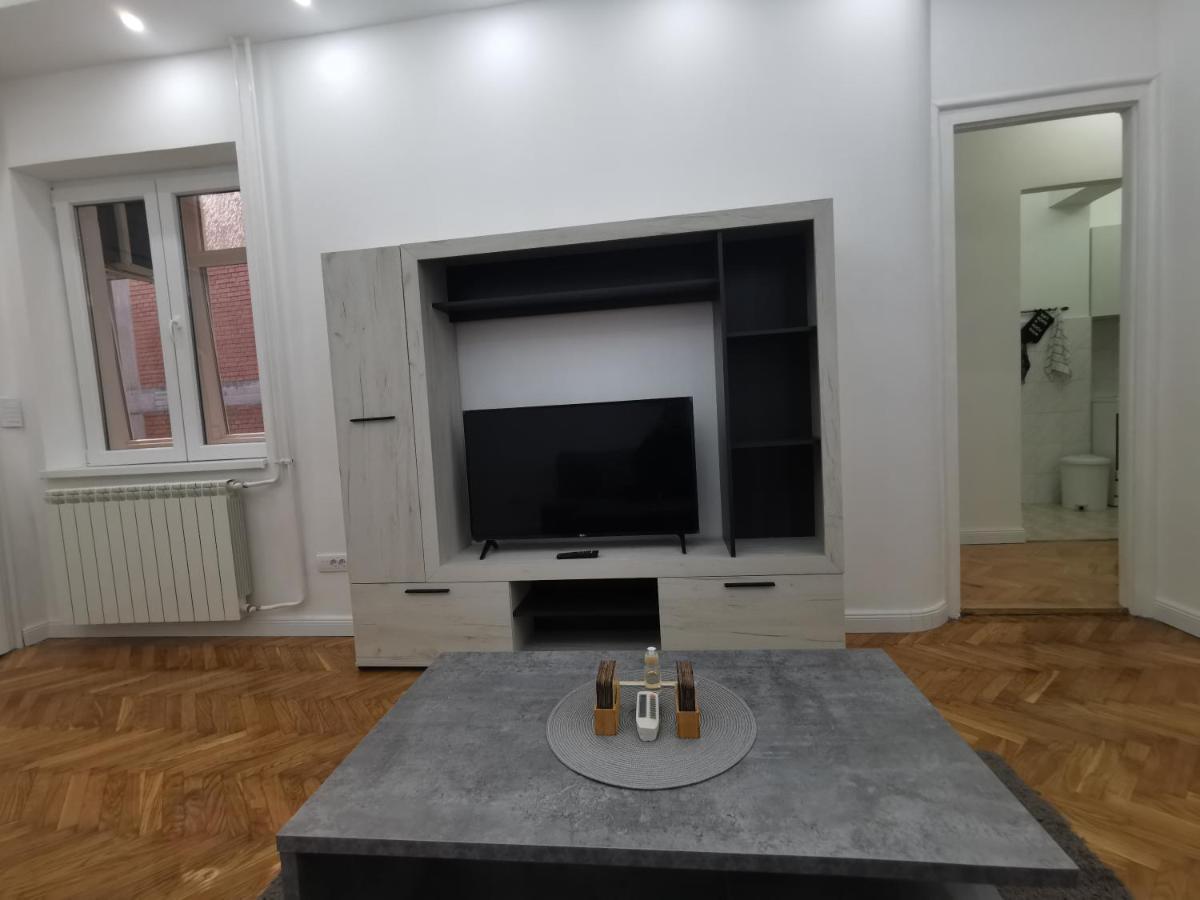 Victory Apartment - Heart Of Belgrade Exterior photo